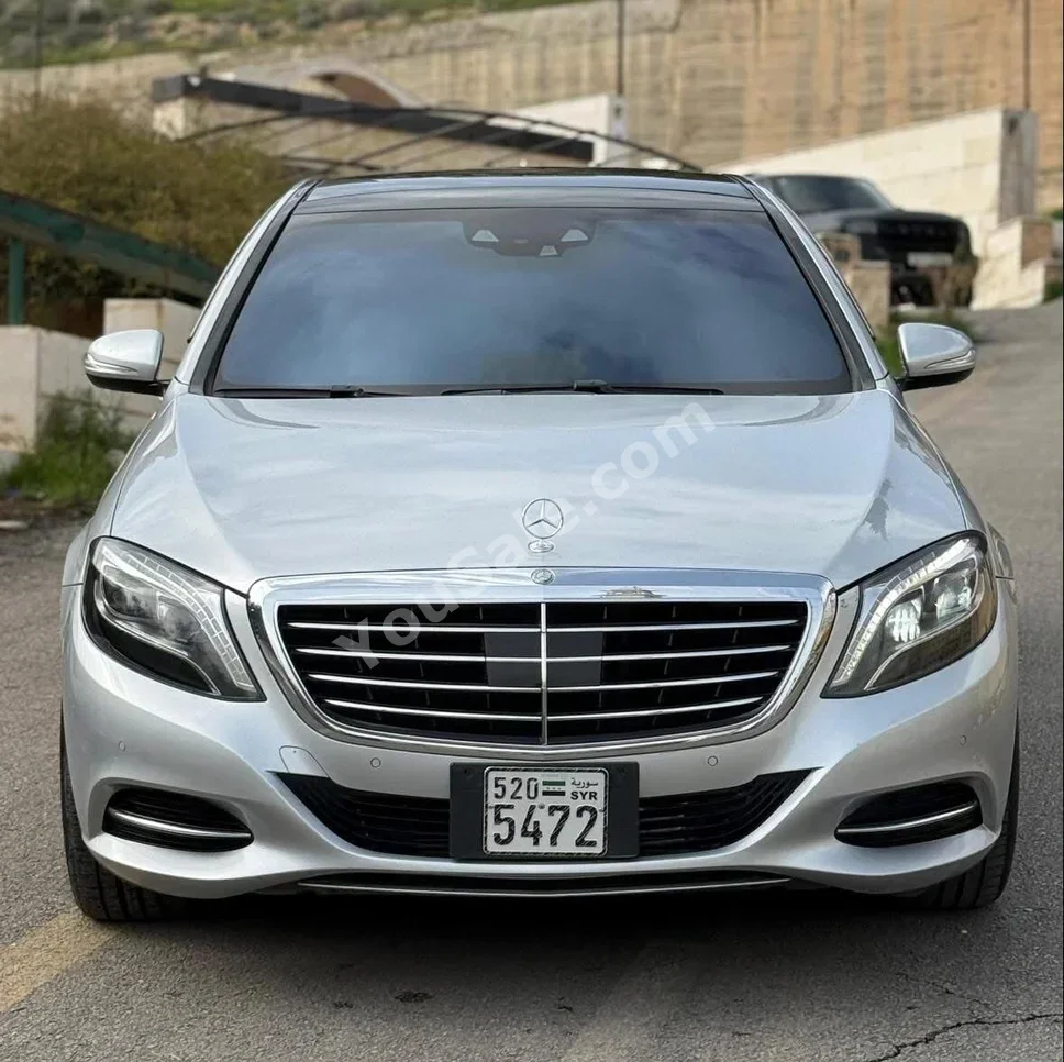 Mercedes-Benz S-Class 500 2015 Automatic 186,000 km 6 Cylinder RWD Sedan Silver Gasoline