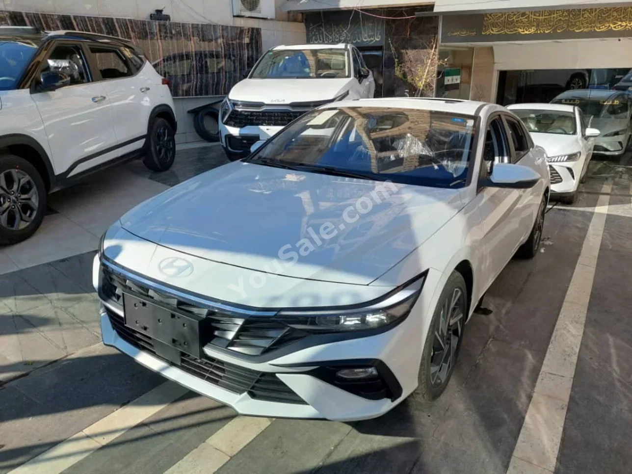Hyundai Elantra 2026 Automatic 0 km 4 Cylinder FWD Sedan White Gasoline