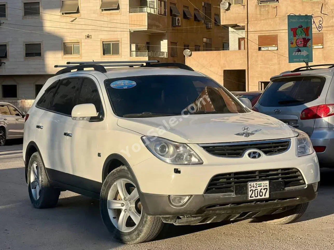 Hyundai Veracruz 2007 Automatic 199,000 km 6 Cylinder AWD SUV White Diesel