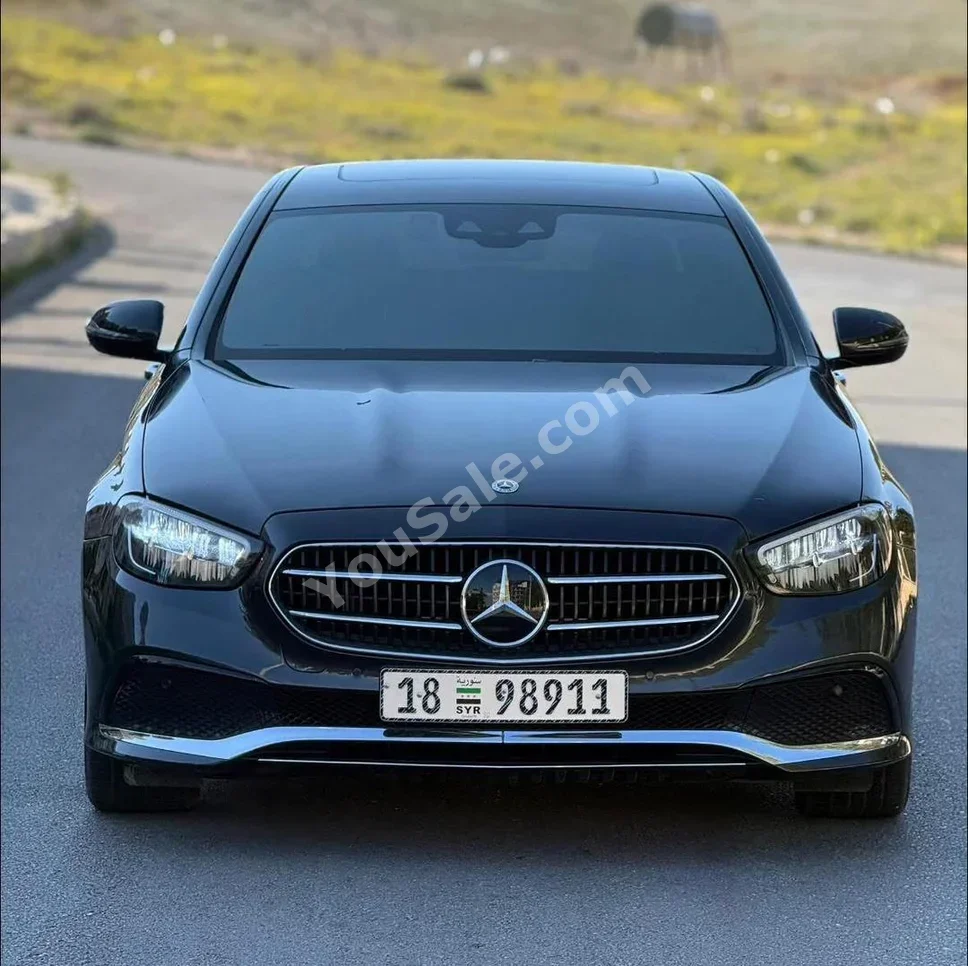 مرسيدس - بنز اي - كلاس 250 2021 اتوماتيك 100,000 كم 6 سلندر دفع خلفي سيدان أسود بنزين
