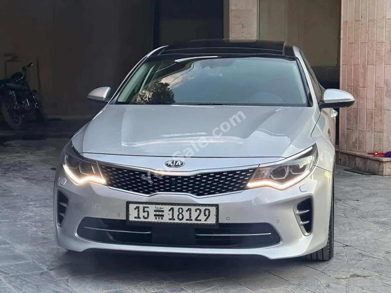 Kia  Optima  2017  Automatic  80,000 km  4 Cylinder  FWD  Sedan  Silver  Gasoline