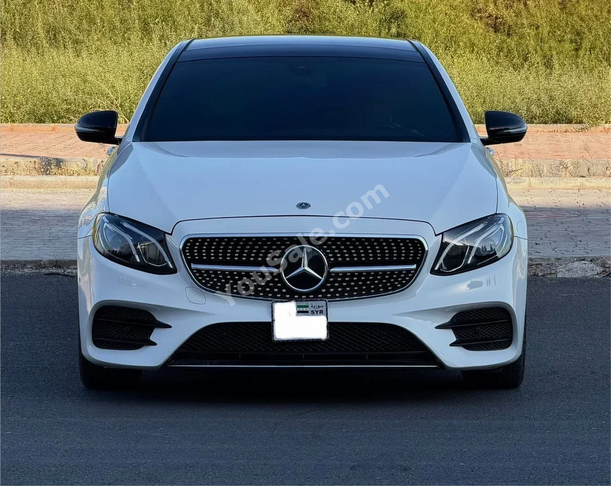 Mercedes-Benz E-Class 300 2018 Automatic 95,000 km 4 Cylinder RWD Sedan White Gasoline