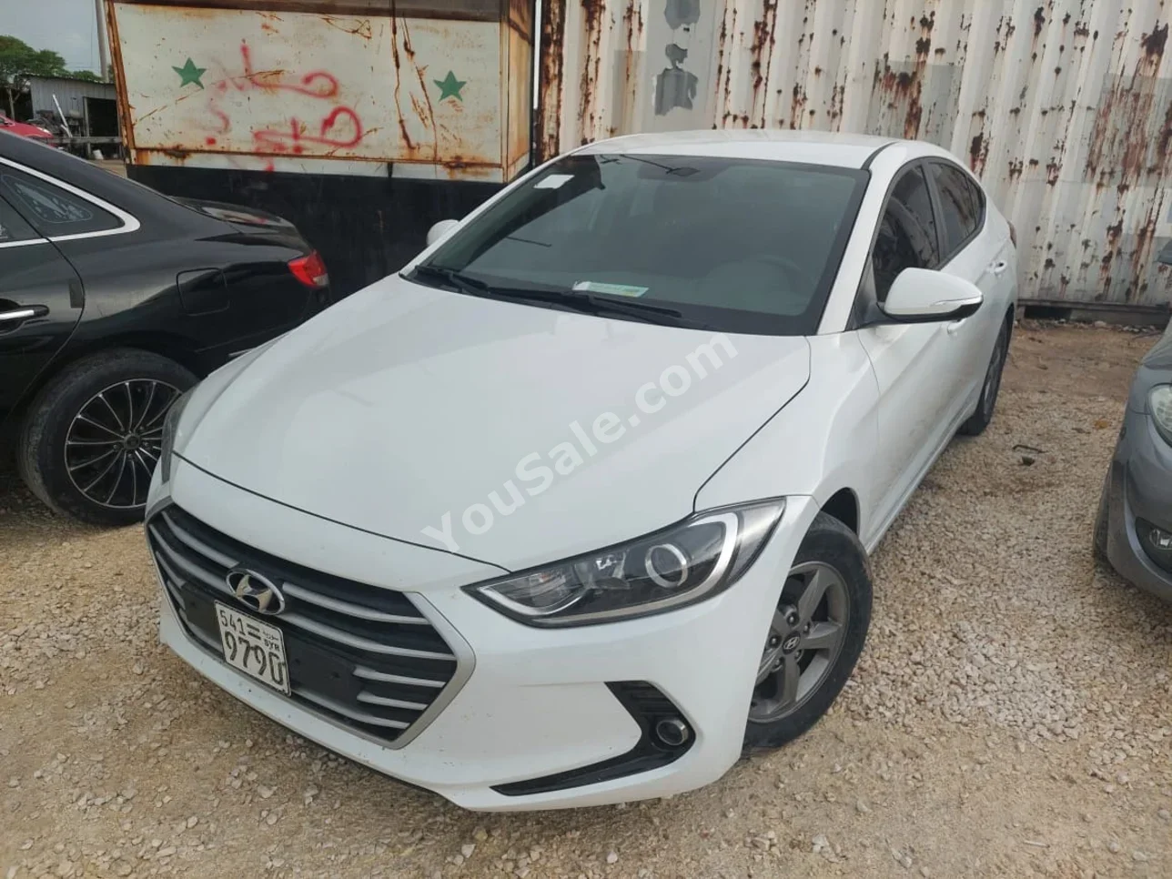 Hyundai Avante 2018 Automatic 200,000 km 4 Cylinder FWD Sedan White Gasoline