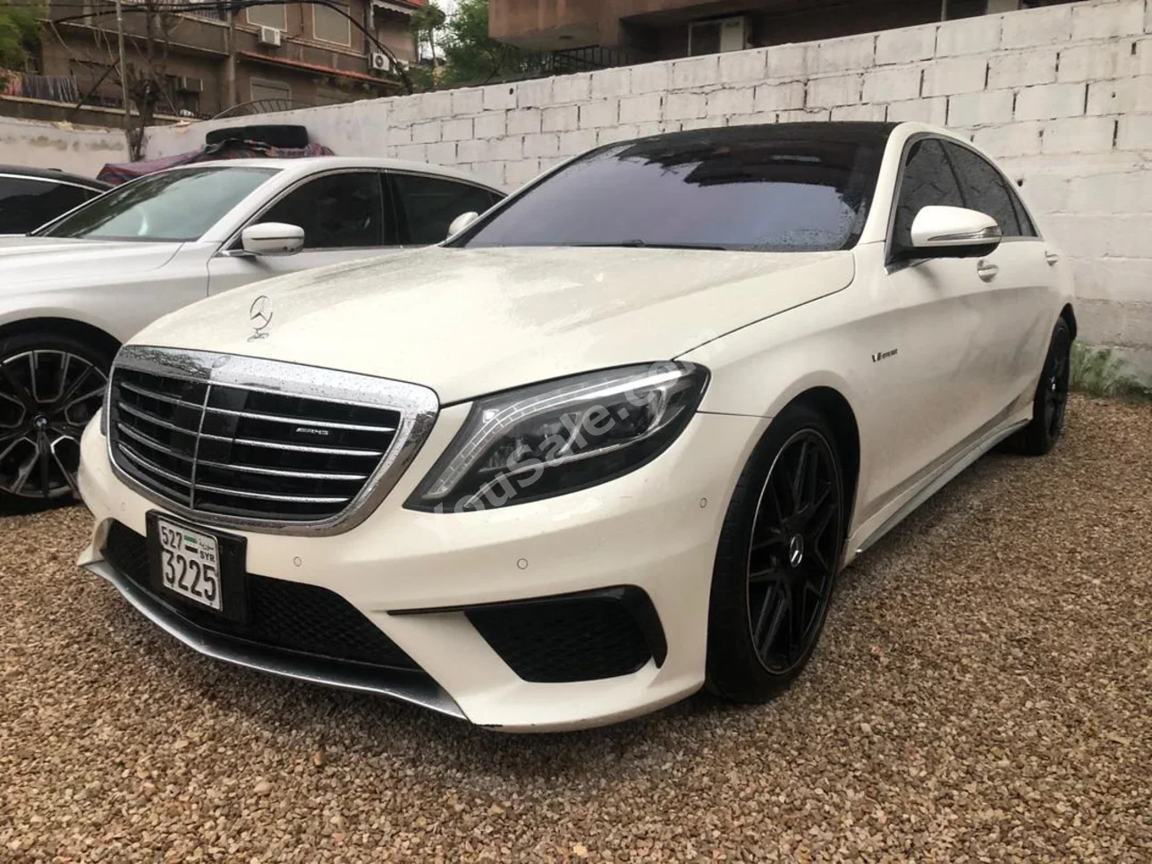Mercedes-Benz S-Class 63 AMG 2015 Automatic 100,000 km 6 Cylinder RWD Sedan White Gasoline