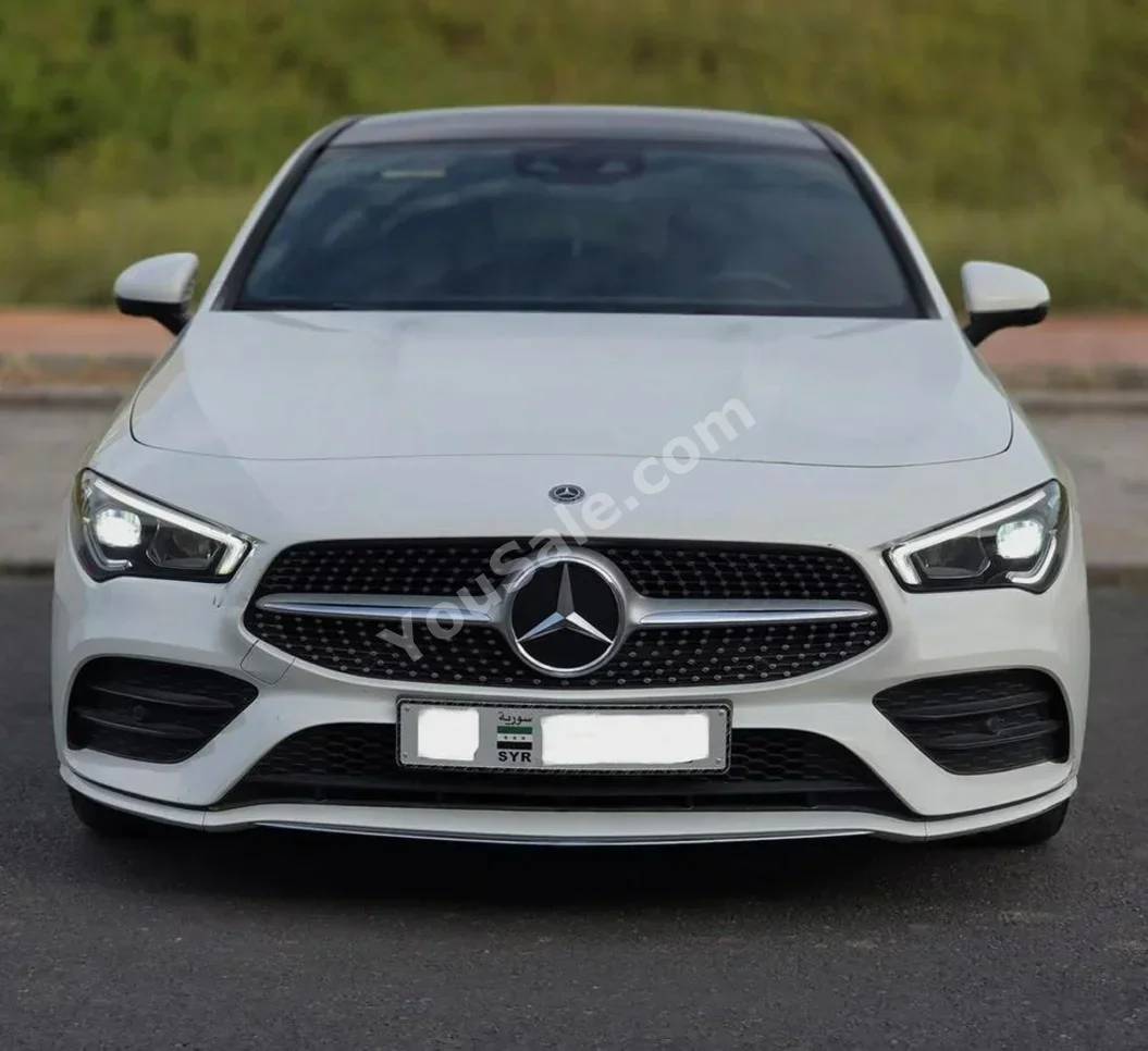 Mercedes-Benz CLA-Class 250 2019 Automatic 90,000 km 4 Cylinder RWD Hatchback White Gasoline
