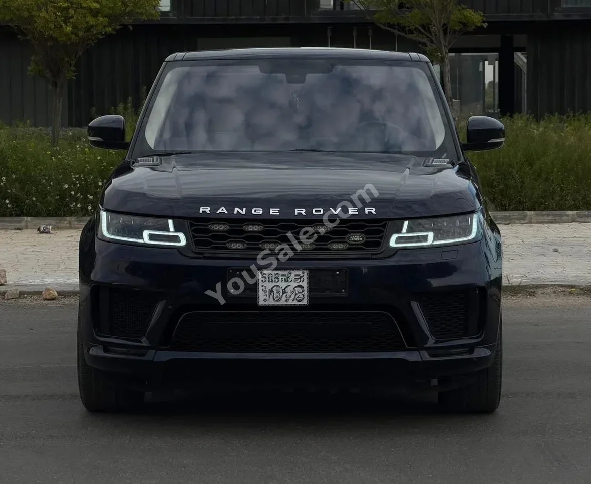 Land Rover Range Rover Sport 2016 Automatic 46,000 km 6 Cylinder AWD SUV Black Gasoline