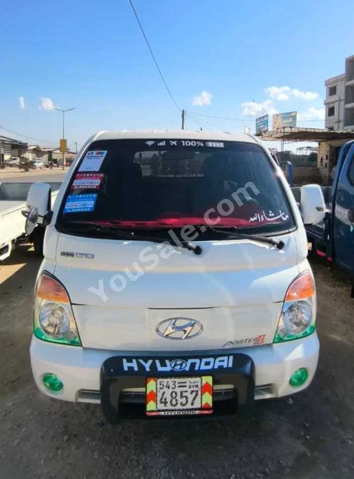 Hyundai Porter Porter 2007 Manual 118,000 km 4 Cylinder RWD Pick Up White Diesel