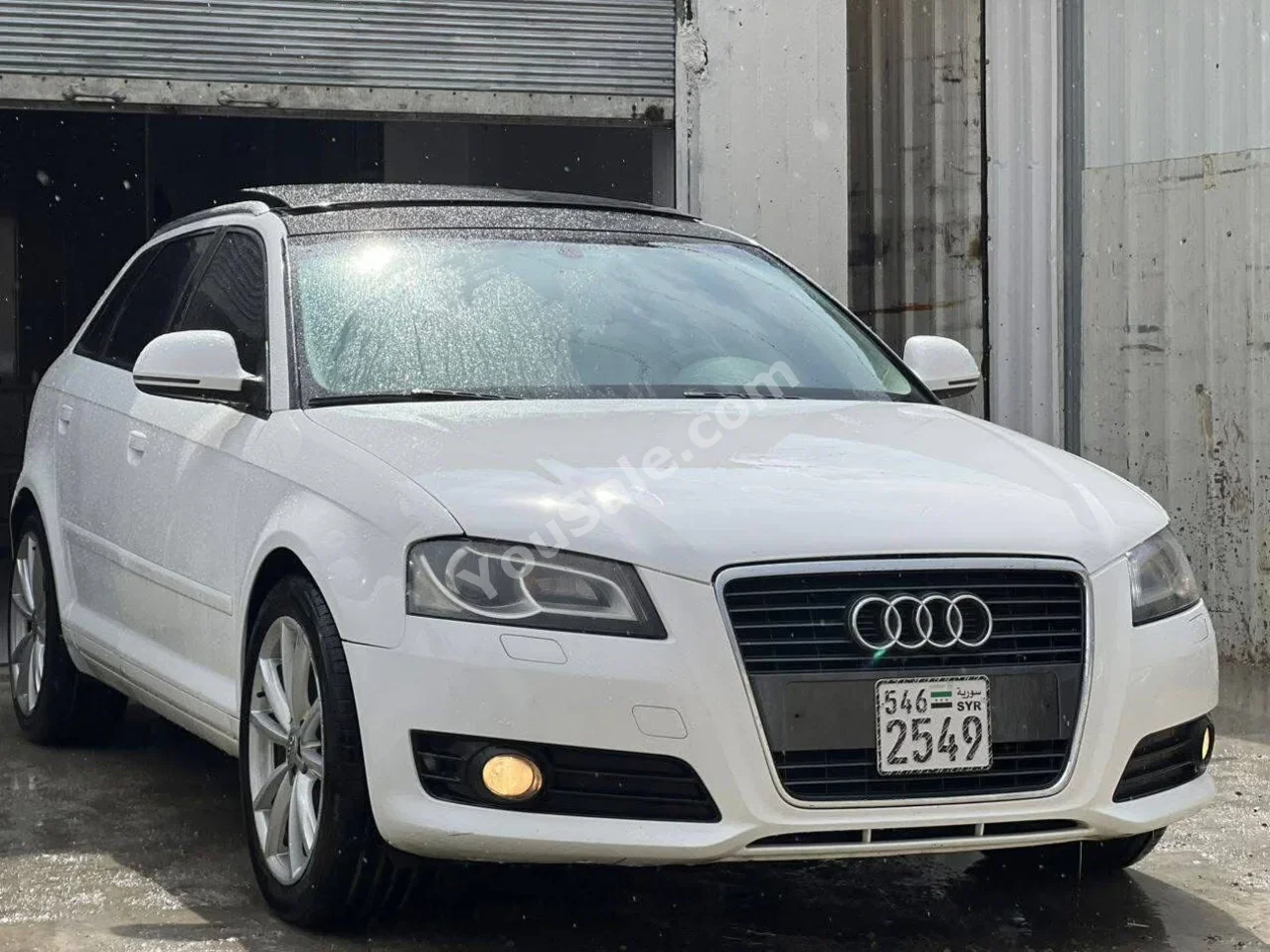 Audi A3 2011 Automatic 88,000 km 4 Cylinder RWD Hatchback White Gasoline