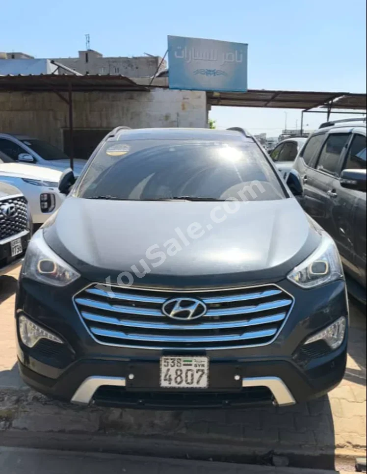 Hyundai Maxcruz 2014 Automatic 125,000 km 4 Cylinder FWD SUV Black Diesel
