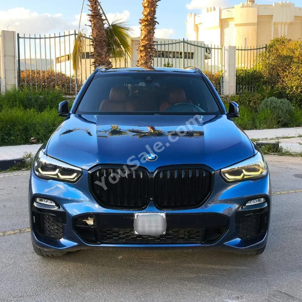 بي ام دبليو  الفئة - اكس  5  2019  اتوماتيك  188,000 كم  6 سلندر  دفع كلي مستمر  اس يو في  ازرق  بنزين