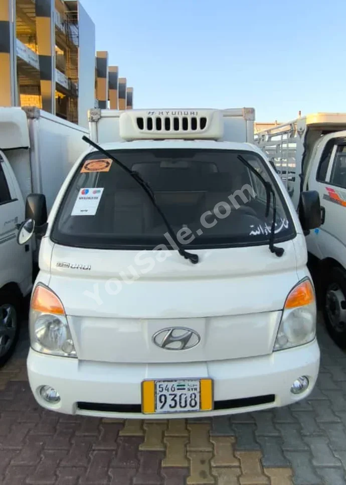هيونداي  بورتر  عادي  2008  عادي  465,000 كم  4 سلندر  دفع خلفي  بيكب  أبيض  ديزل