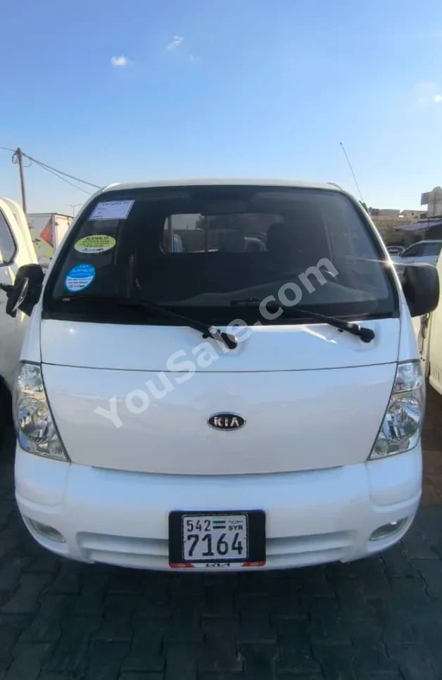 كيا  بونغو  2007  عادي  545,000 كم  4 سلندر  دفع خلفي  بيكب  أبيض  ديزل