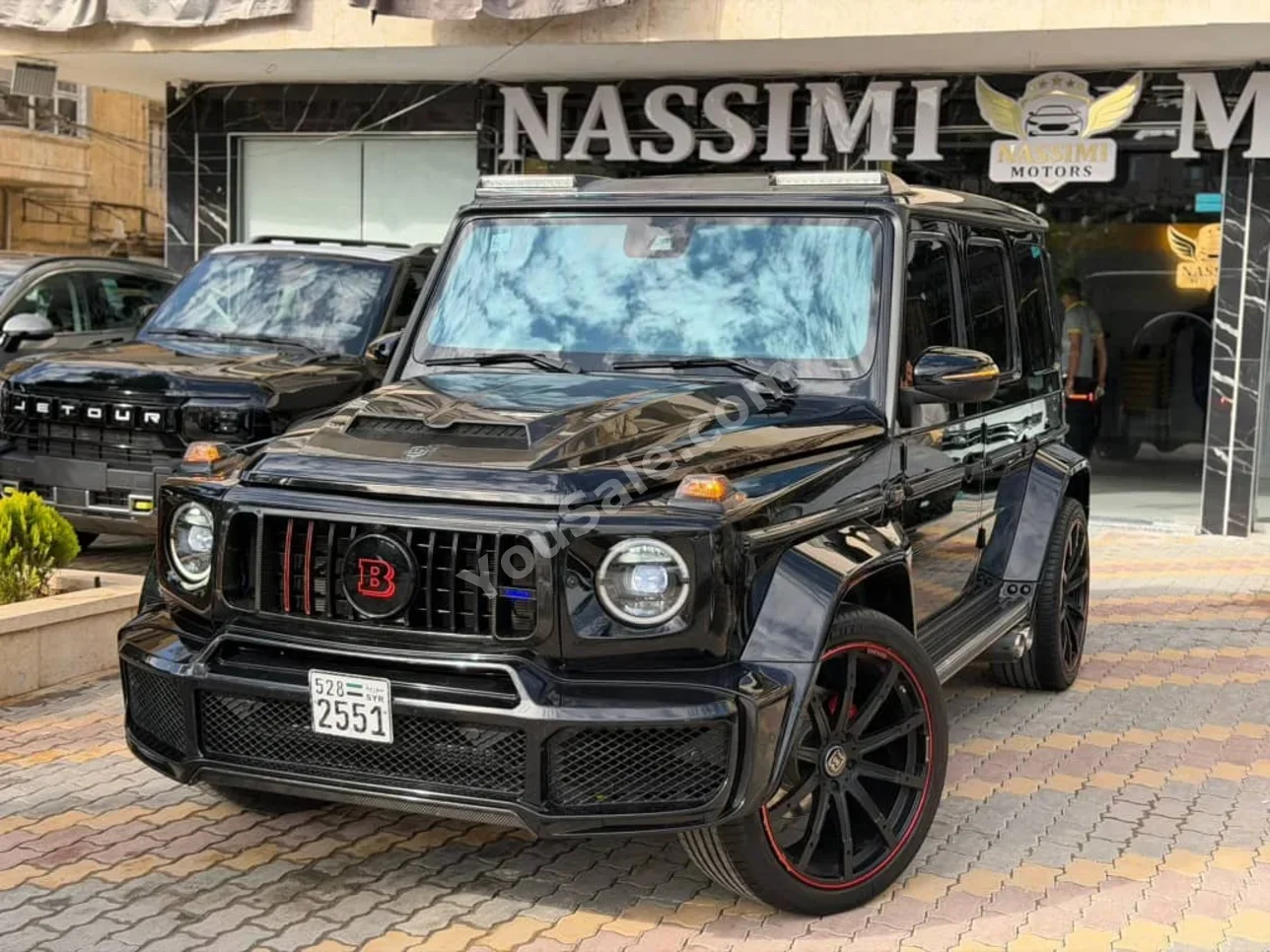 مرسيدس - بنز  برابس  2019  اتوماتيك  90,000 كم  8 سلندر  دفع رباعي  اس يو في  أسود  بنزين