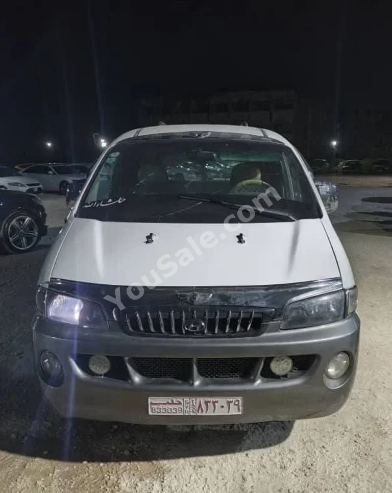 هيونداي  فان اتش وان  2000  عادي  535,000 كم  4 سلندر  دفع خلفي  فان \ باص  أبيض  ديزل