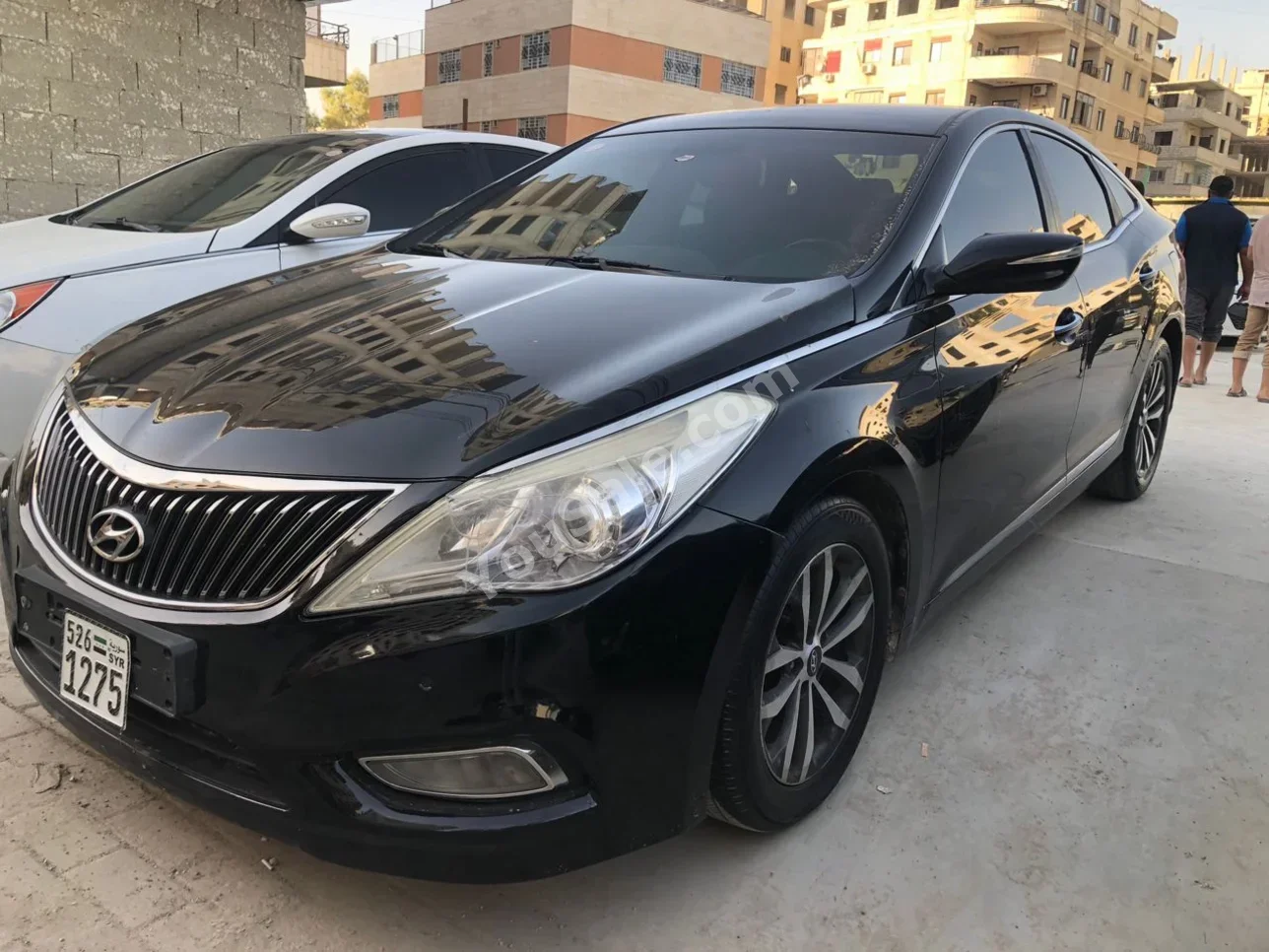 Hyundai  Azera  2012  Automatic  188,000 km  6 Cylinder  FWD  Sedan  Black  Gasoline