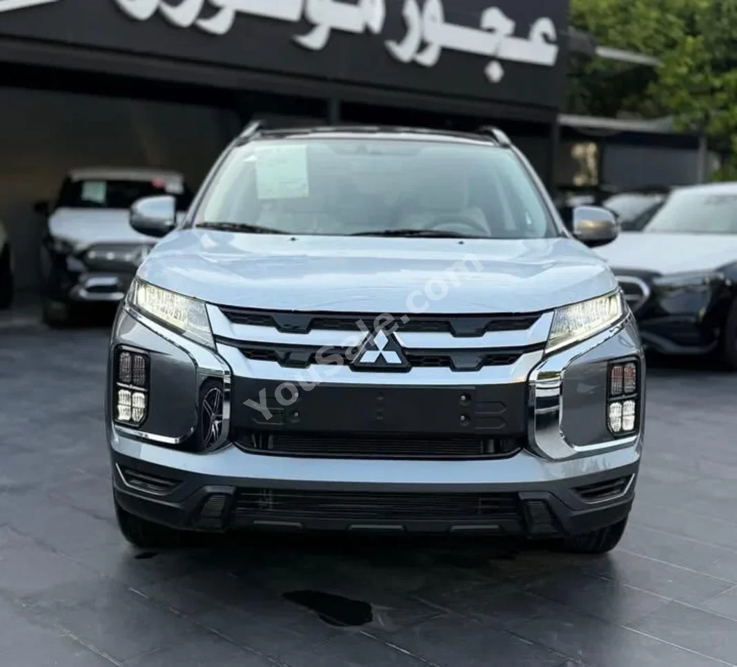 Mitsubishi ASX 2026 Automatic 0 km 4 Cylinder FWD SUV Gray Gasoline