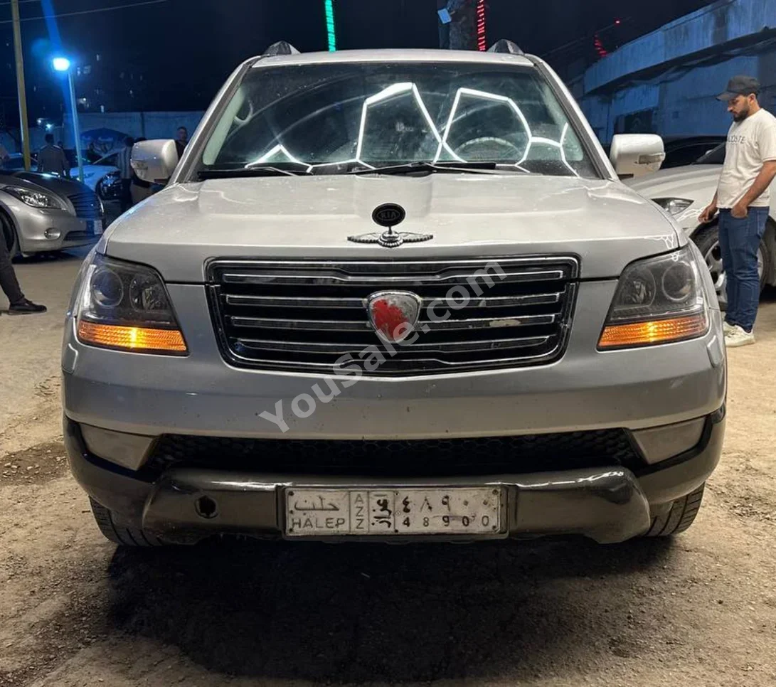 Kia Mohave 2008 Automatic 370,000 km 6 Cylinder 4WD SUV Silver Diesel