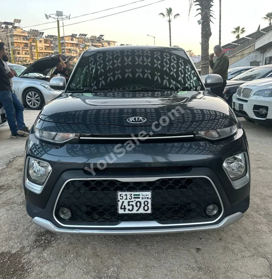Kia  Soul  2020  Automatic  158,000 km  4 Cylinder  FWD  Hatchback  Gray Metallic  Gasoline