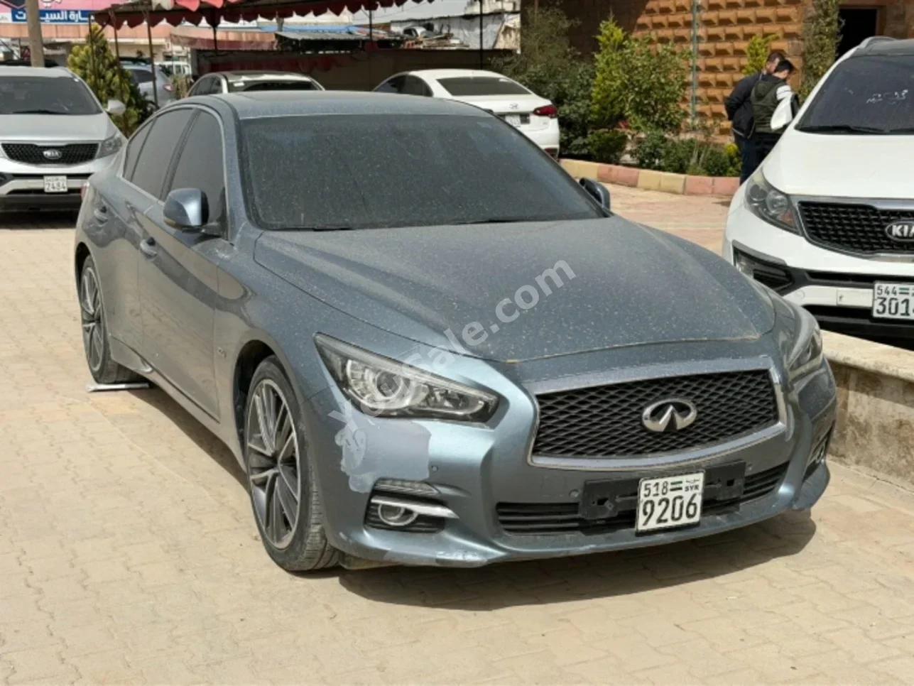 Infiniti Q 50 2017 Automatic 122,000 km 4 Cylinder FWD Sedan Gray Metallic Diesel