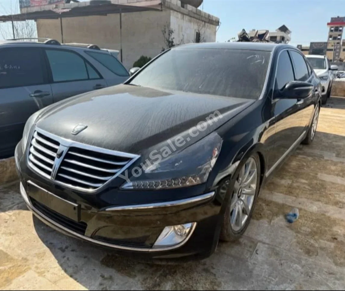 Hyundai Equus VS 500 2013 Automatic 298,000 km 6 Cylinder RWD Sedan Black Gasoline