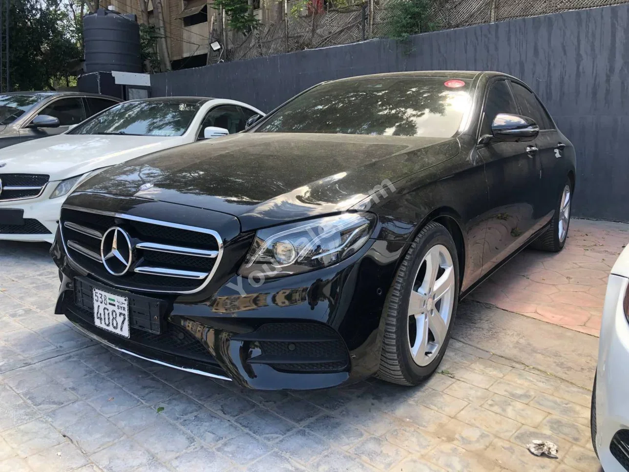 Mercedes-Benz  E-Class  300  2017  Automatic  128,000 km  4 Cylinder  RWD  Sedan  Black  Gasoline