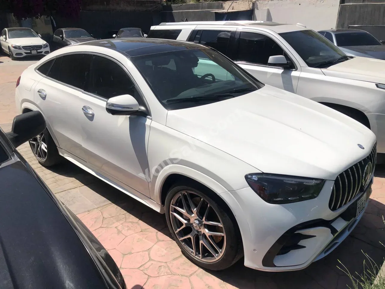 Mercedes-Benz GLE 53 AMG 2024 Automatic 31,000 km 6 Cylinder AWD SUV White Gasoline