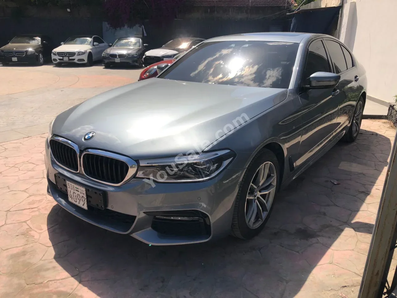 BMW 5-Series 530i 2018 Automatic 97,000 km 6 Cylinder RWD Sedan Gray Gasoline