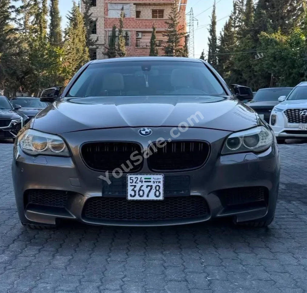 BMW 5-Series 530i 2012 Automatic 185,000 km 6 Cylinder RWD Sedan Gray Gasoline