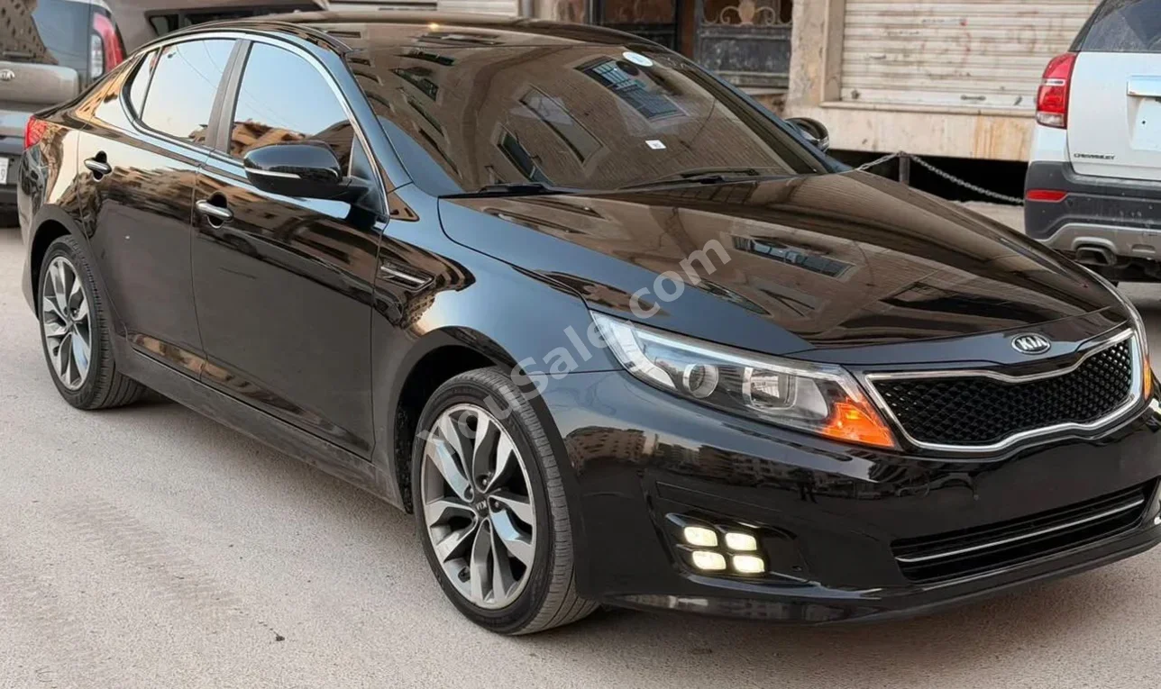 Kia Optima 2015 Automatic 130,000 km 4 Cylinder FWD Sedan Black Gasoline
