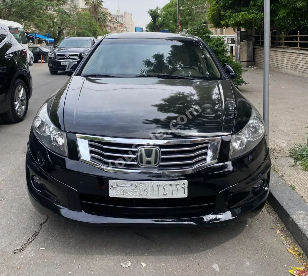 Honda Accord 2009 Automatic 177,000 km 4 Cylinder FWD Sedan Black Gasoline