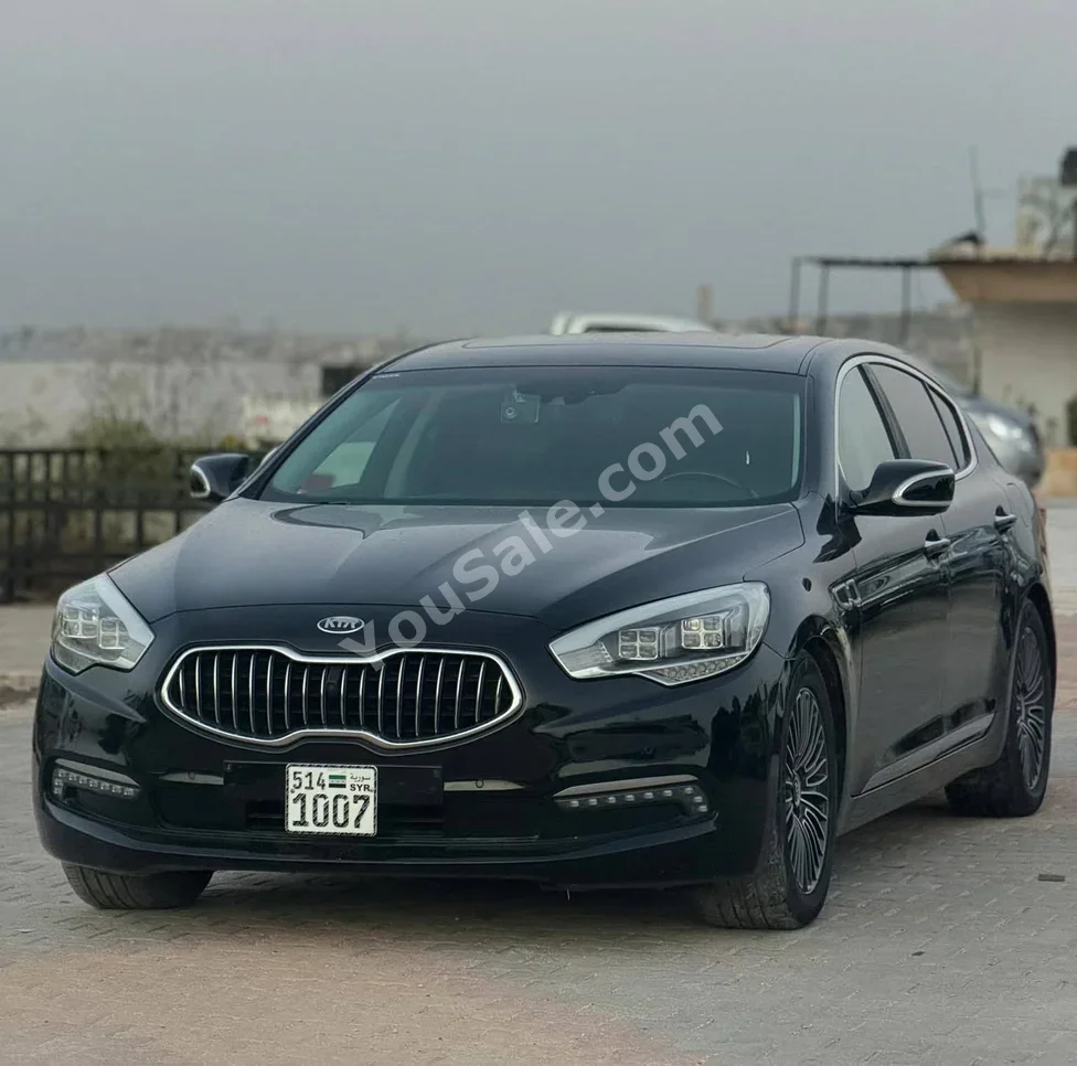 Kia K9 2014 Automatic 135,000 km 6 Cylinder FWD Sedan Black Gasoline