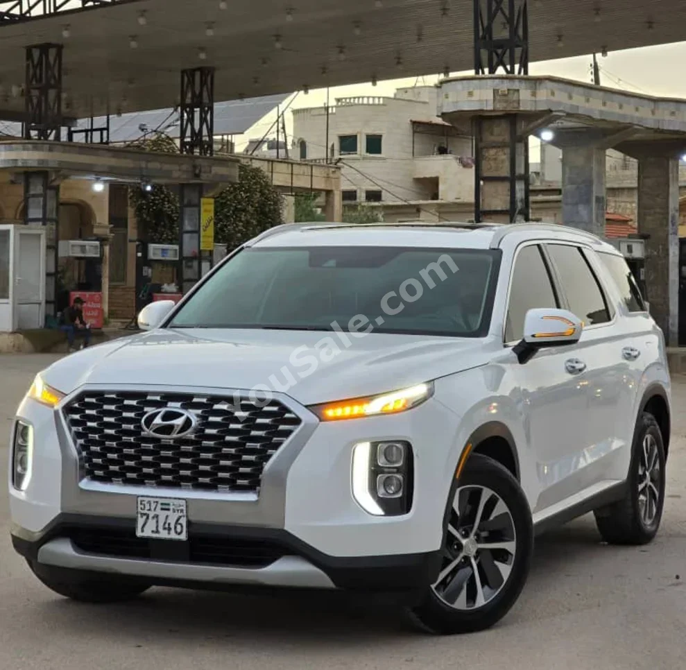 Hyundai  Palisade  2020  Automatic  13,400 km  6 Cylinder  4WD  SUV  White  Gasoline