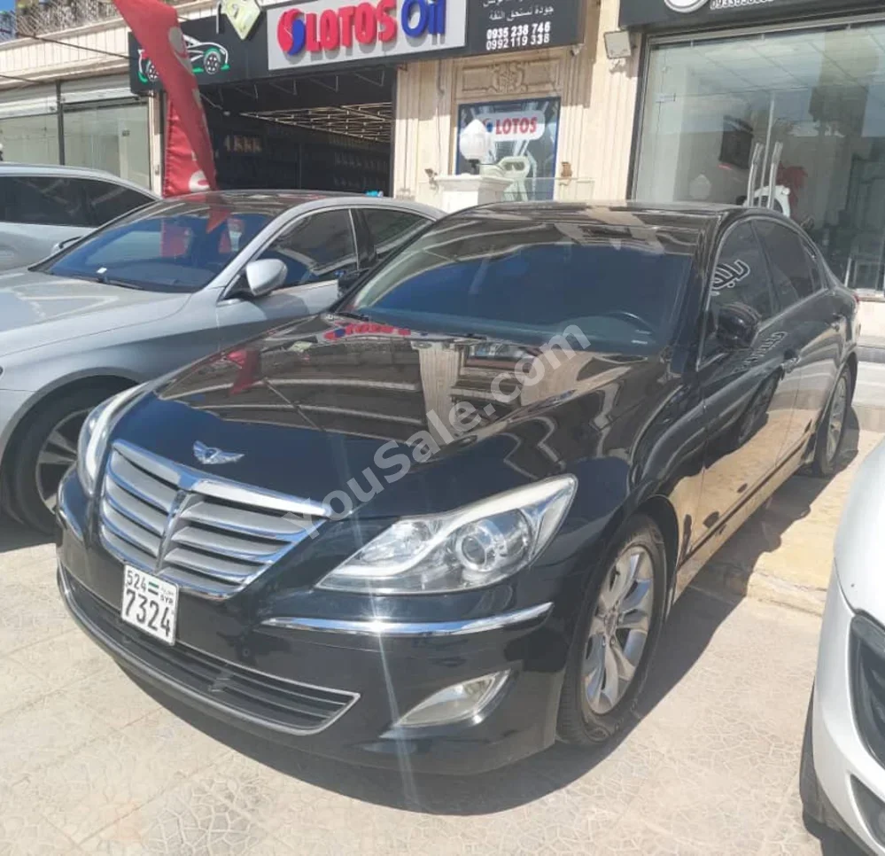 Genesis  BH 330  2013  Automatic  89,000 km  6 Cylinder  RWD  Sedan  Black  Gasoline