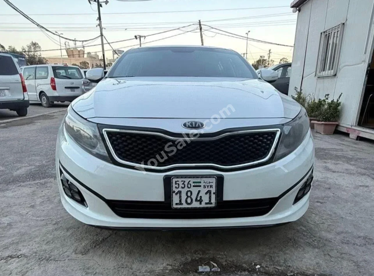 Kia Optima 2015 Automatic 164,000 km 4 Cylinder FWD Sedan White Gasoline