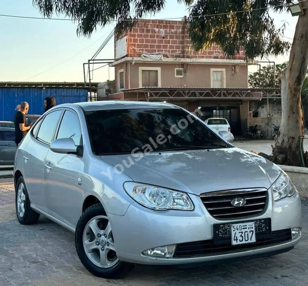 Hyundai Avante 2007 Automatic 171,000 km 4 Cylinder FWD Sedan Silver Gasoline