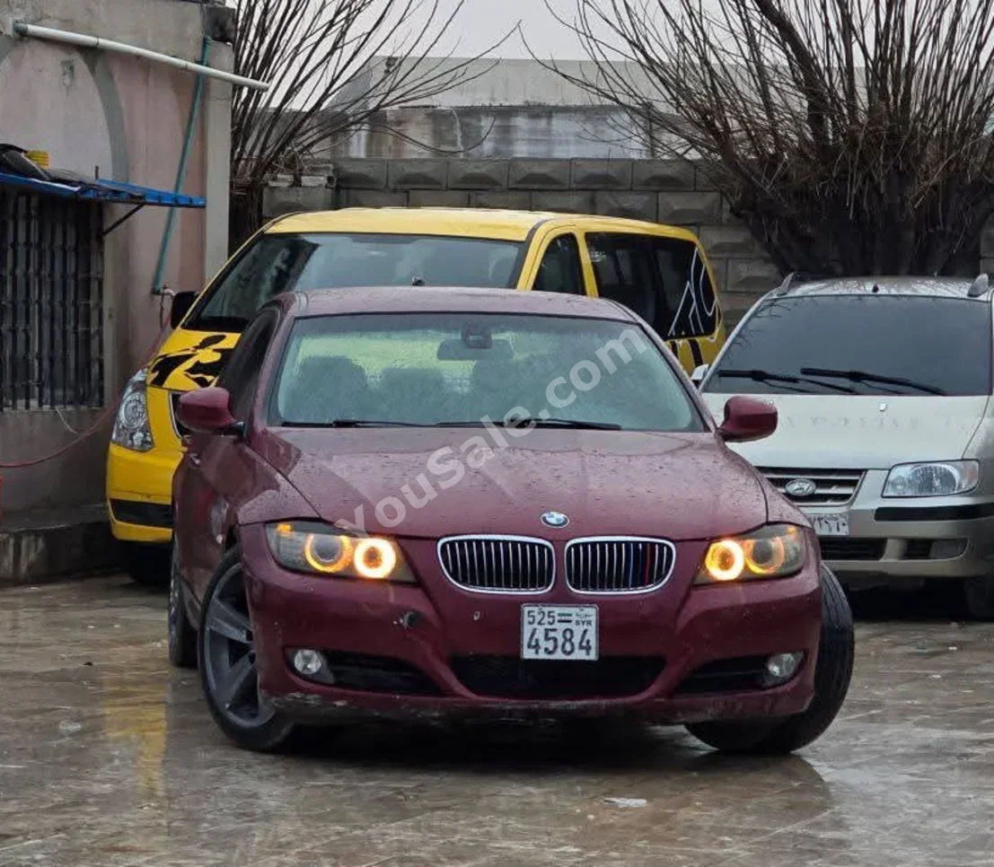 BMW 3-Series 320i 2011 Automatic 165,000 km 4 Cylinder RWD Sedan Red Gasoline