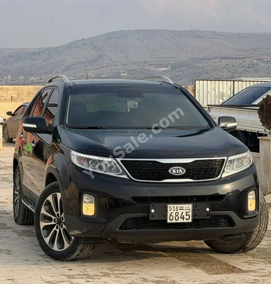 Kia Sorento 2013 Automatic 124,000 km 4 Cylinder 4WD SUV Black Diesel