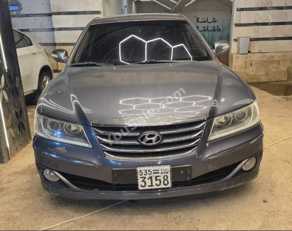 Hyundai Grandeur 2010 Automatic 300,000 km 6 Cylinder FWD Sedan Gray Gasoline