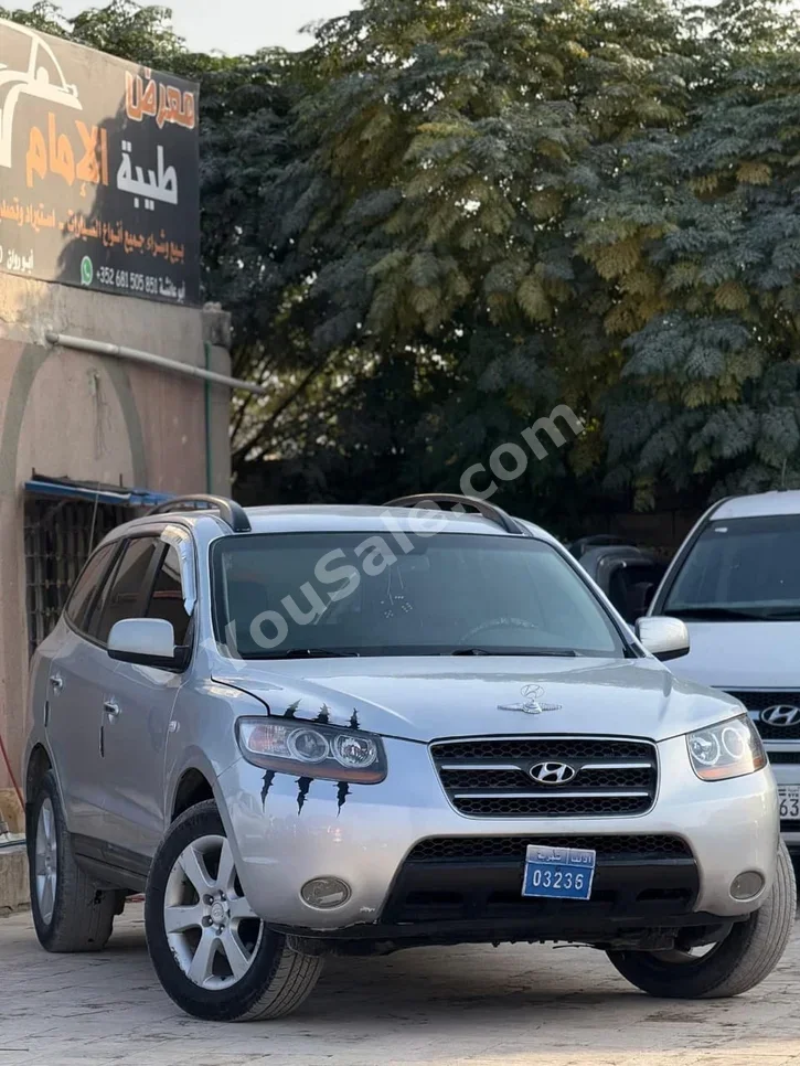 هيونداي سانتا في 2007 اتوماتيك 225,000 كم 4 سلندر دفع أمامي اس يو في فضي ديزل