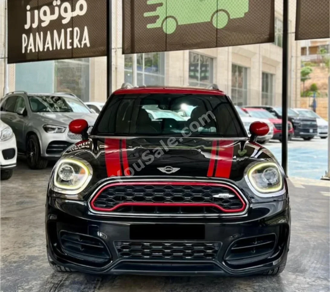 Mini Cooper Jhon Cooper 2018 Automatic 55,000 km 4 Cylinder FWD Hatchback Black Gasoline