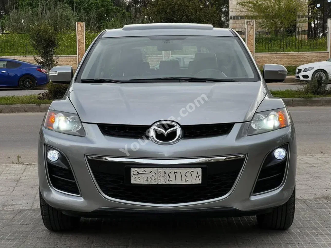 Mazda  CX  7  2011  Automatic  169,000 km  4 Cylinder  AWD  SUV  Gray  Gasoline