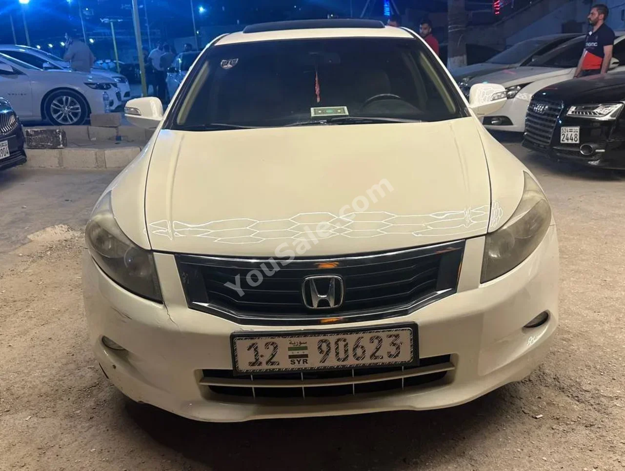 Honda Accord 2011 Automatic 150,000 km 4 Cylinder FWD Sedan White Gasoline