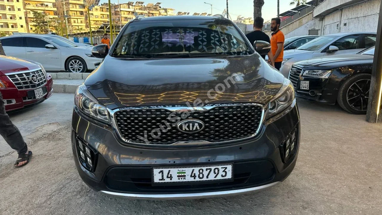 Kia Sorento 2016 Automatic 110,000 km 4 Cylinder FWD SUV Dark Gray Diesel