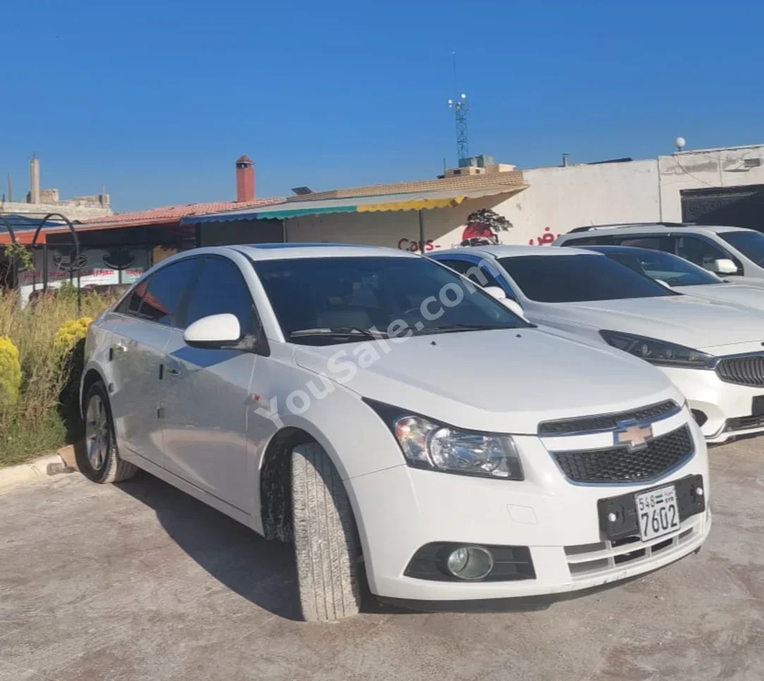 Chevrolet Cruze 2010 Automatic 241,000 km 4 Cylinder FWD Sedan White Gasoline