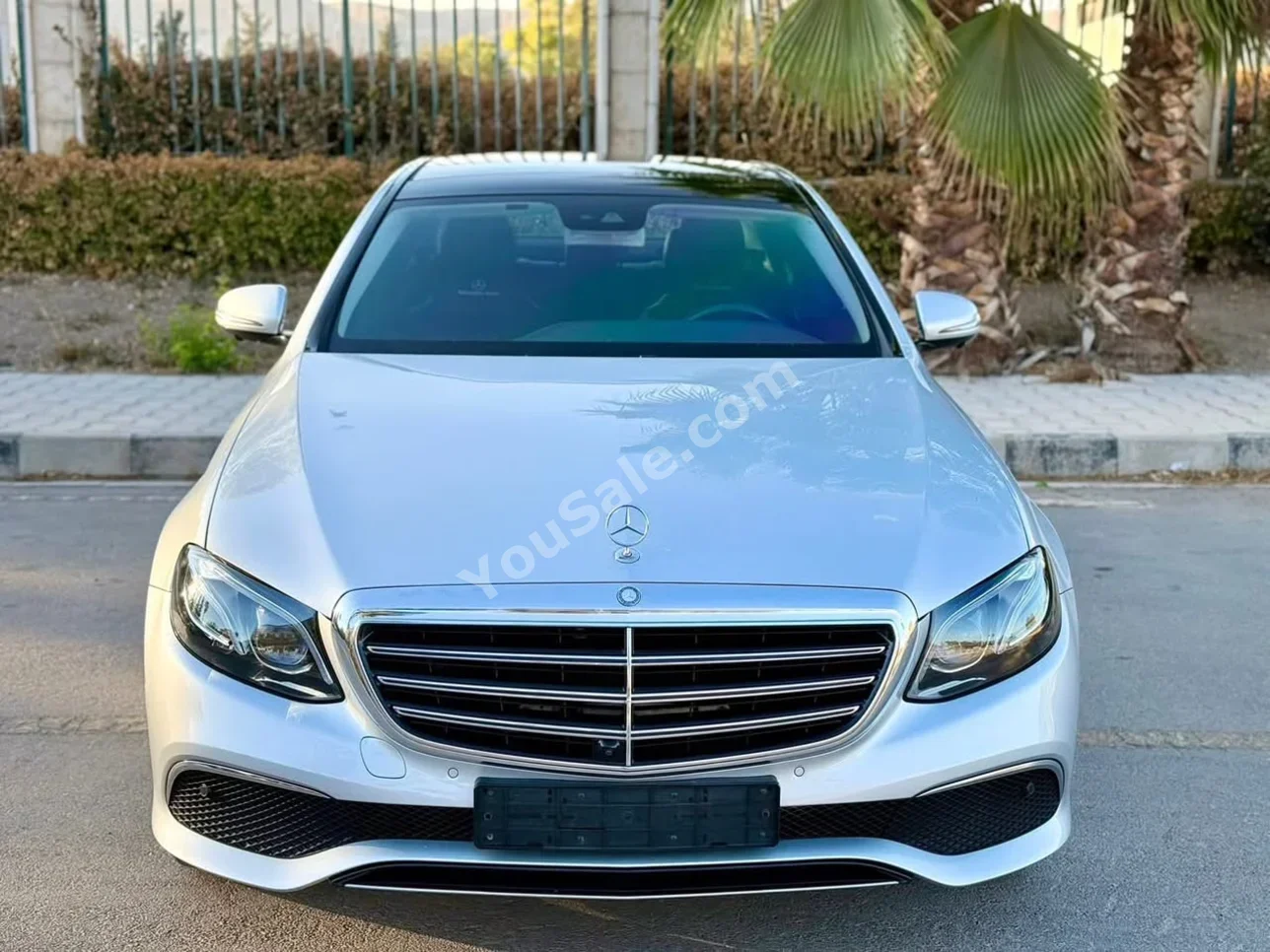 Mercedes-Benz E-Class 300 2017 Automatic 107,000 km 4 Cylinder 4WD Sedan Silver Gasoline