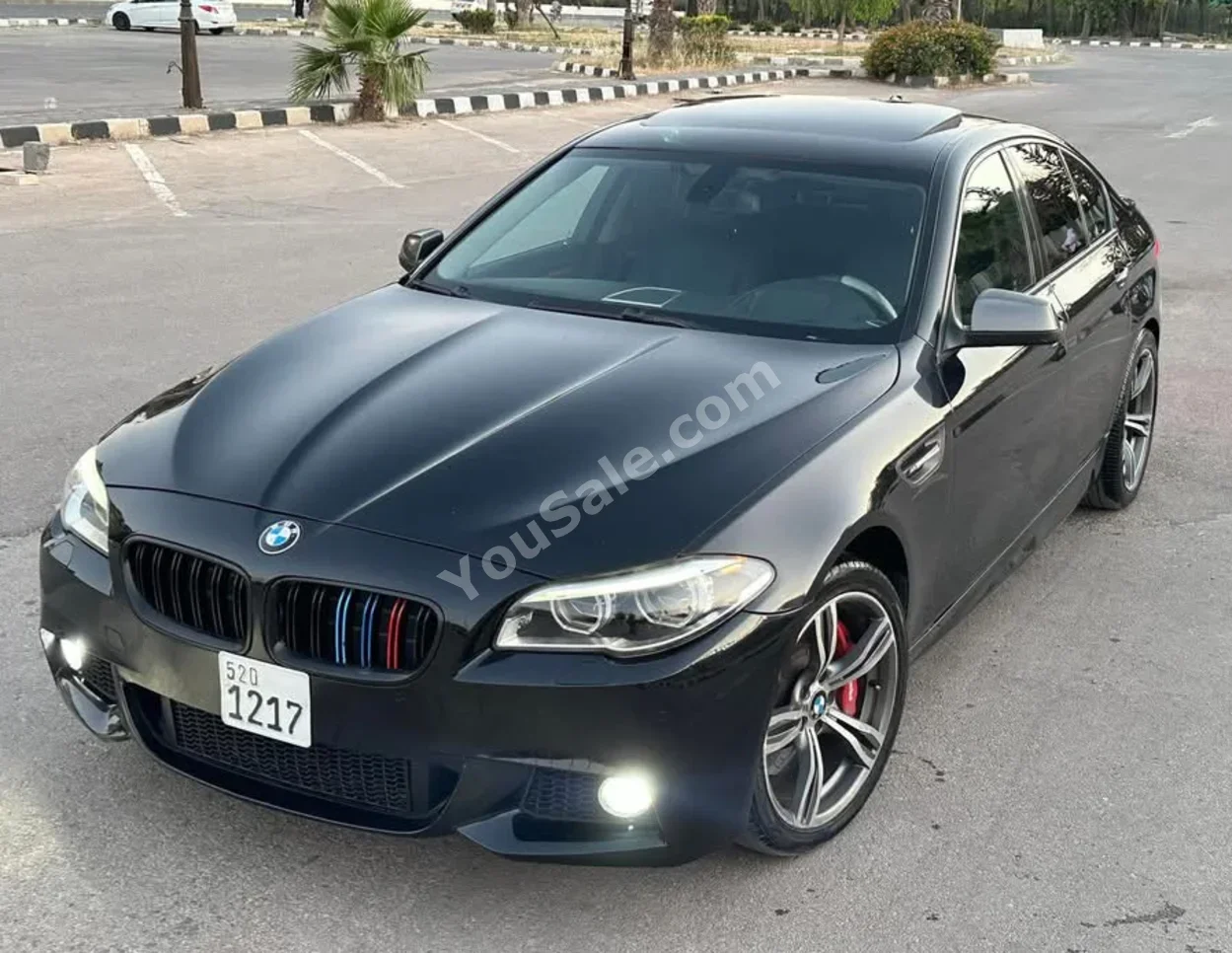 BMW 5-Series 528i 2012 Automatic 230,000 km 4 Cylinder RWD Sedan Black Gasoline