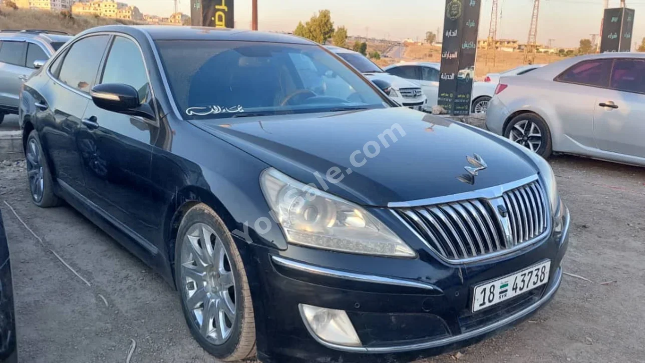 هيونداي  اي كيو يو يو اس  في اس 460  2012  اتوماتيك  290,000 كم  6 سلندر  دفع خلفي  سيدان  أسود  بنزين
