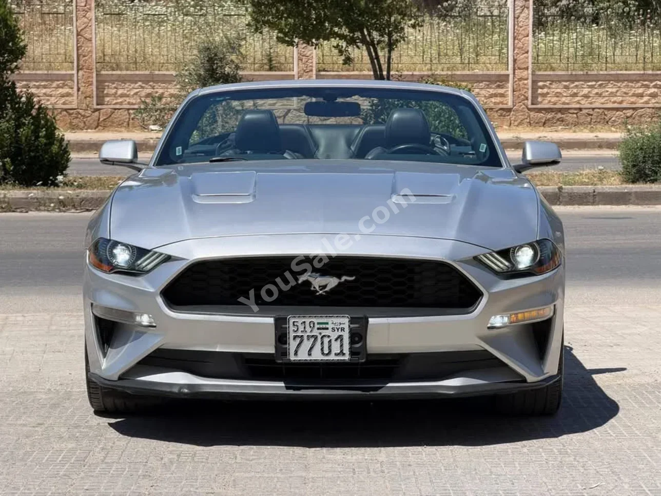 Ford Mustang 2018 Automatic 98,000 km 4 Cylinder RWD Hatchback Silver Gasoline
