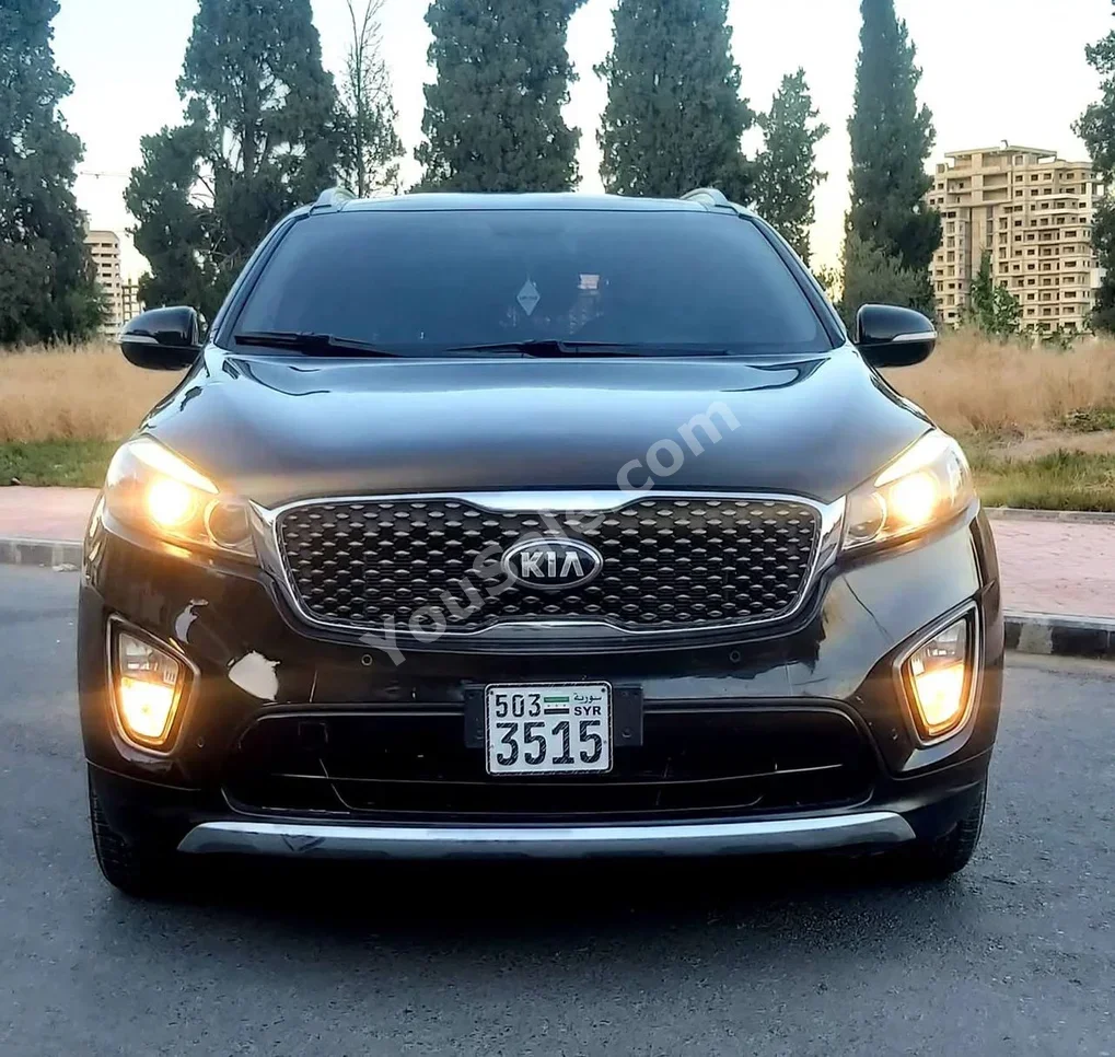 Kia Sorento 2017 Automatic 124,000 km 6 Cylinder FWD SUV Black Gasoline