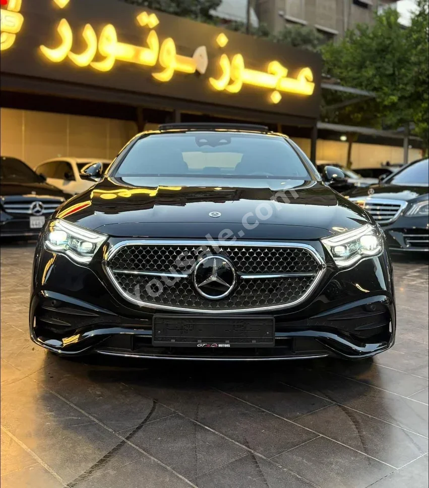 Mercedes-Benz  E-Class  300  2026  Automatic  0 km  4 Cylinder  4WD  Sedan  Black  Gasoline